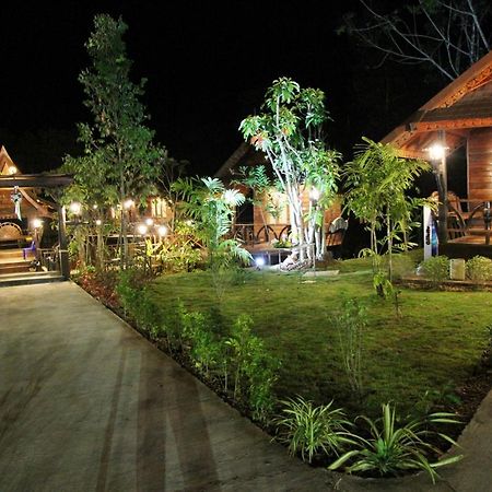 منتجع بوريلامبلاي Thung Yai المظهر الخارجي الصورة