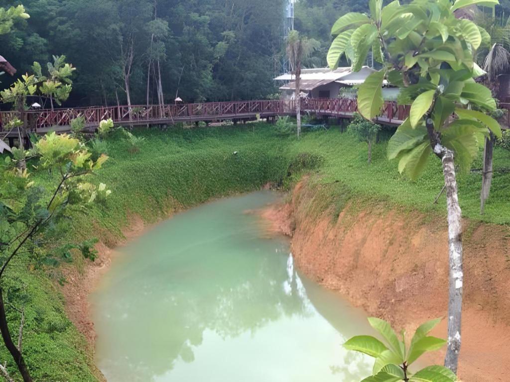 منتجع بوريلامبلاي Thung Yai المظهر الخارجي الصورة